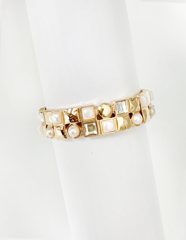 Gold Stretch Braclet with Coin Pearls, Crystal, and Gold Accents
