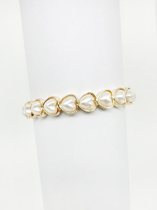Pearl Heart with Gold Outline Stretch Bracelet