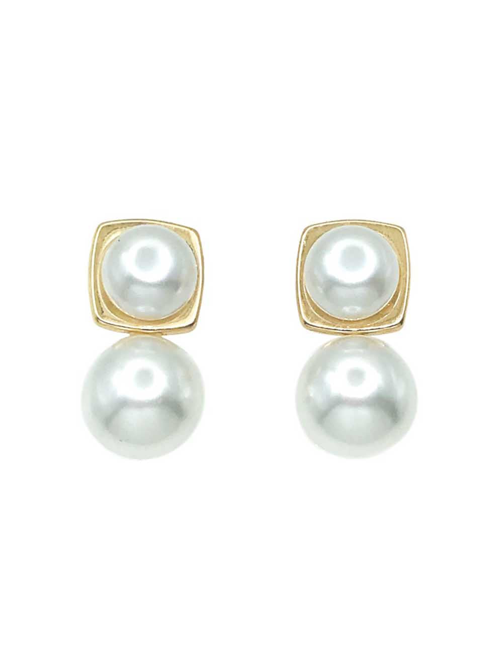 Pearl and Gold Circle Drop .75" Earring