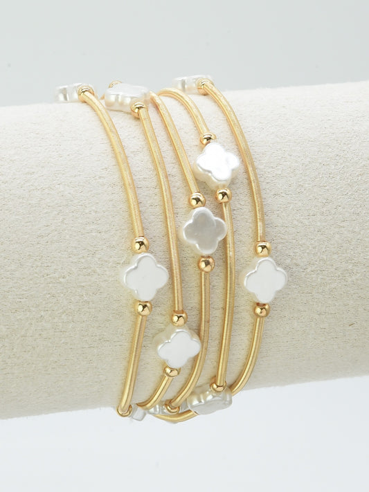 Set of 5 Gold Stretch with Glass Shell Clover Stretch Bracelets