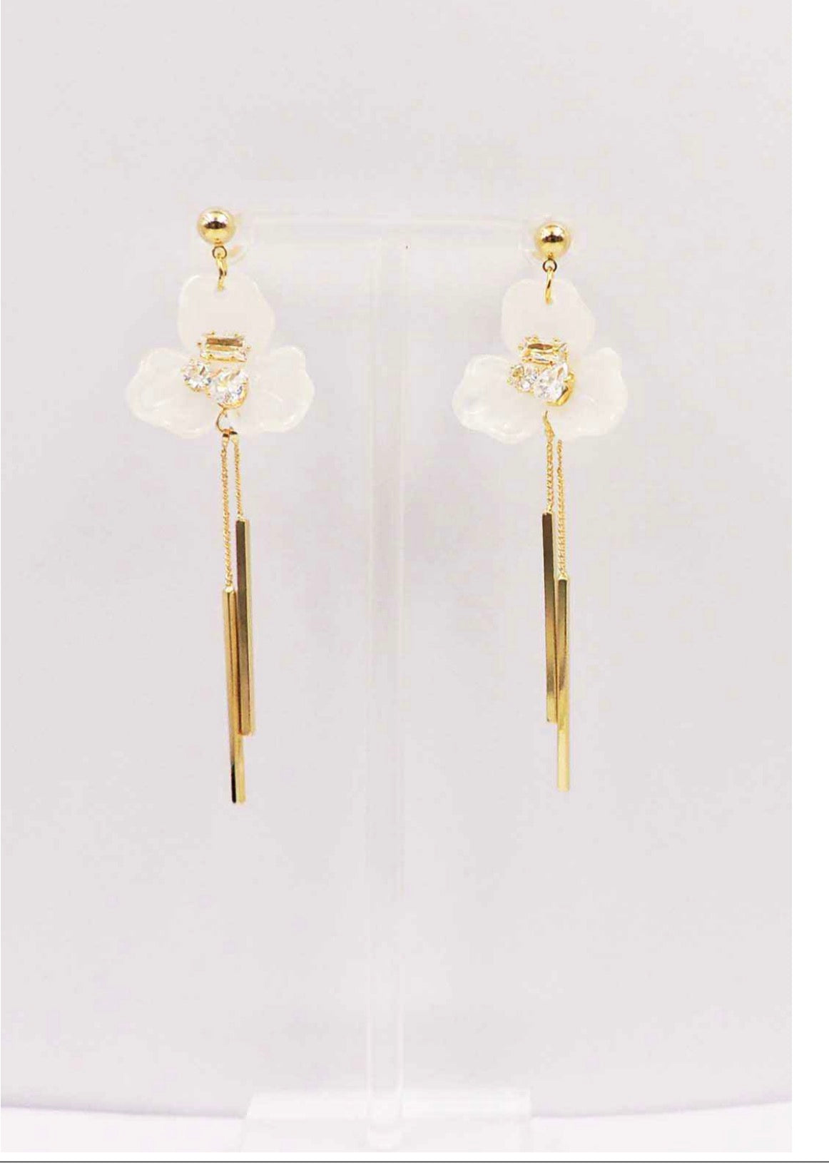 Clear acrylic with Gold Chain 2.5" Earring