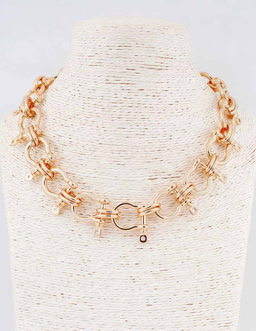Horsebit Shiny Gold Toggle 16"-18" Necklace