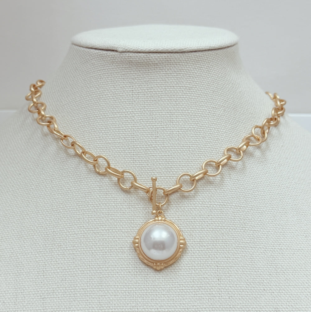 Gold Chain with Pearl Circle Charm 16"-18" Necklace