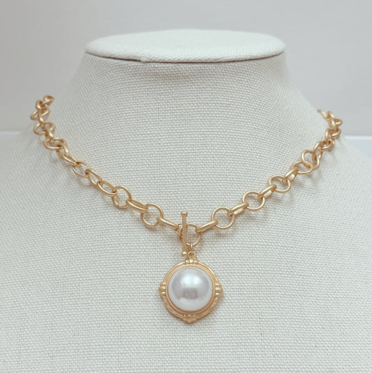 Gold Chain with Pearl Circle Charm 16"-18" Necklace