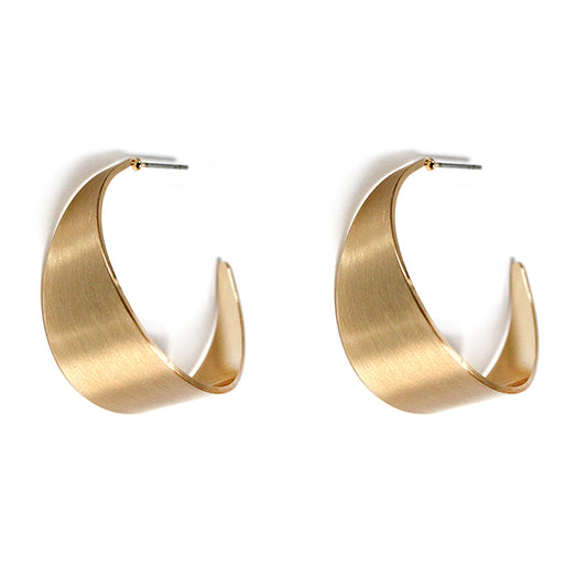 Matte Gold Curved 1.25" Earring